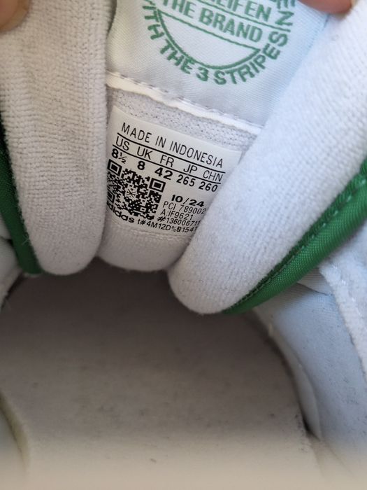 Nowe Adidas 42 team court2 białe