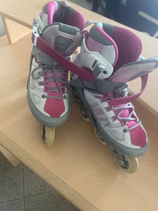 Patins de menina com saco de transporte