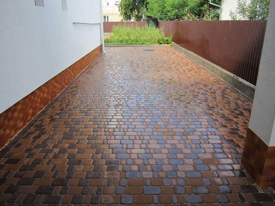 Бруківка тротуарна плитка костка  встановлення продаж доставка Коломия