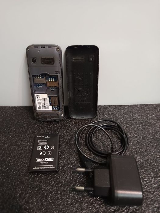 Телефон мобильный Fly