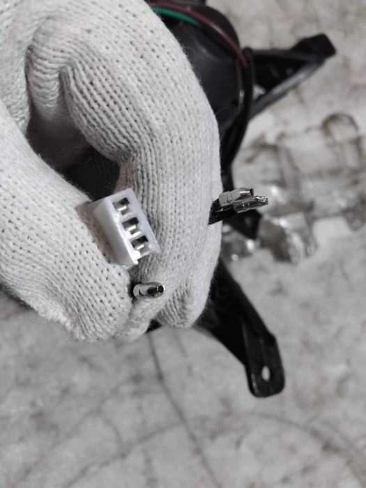 Фара передня Spark200r28