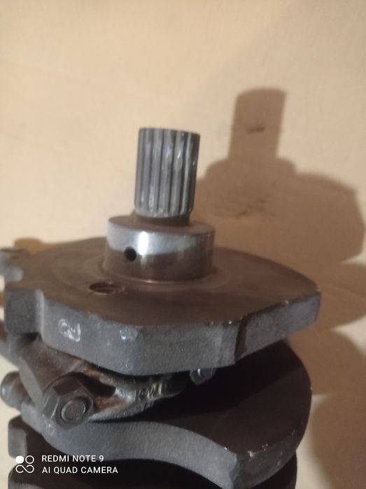 Колінвал Хонда трансальп 400