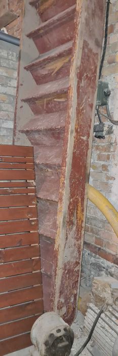 Schody drewniane ok. 273 cm