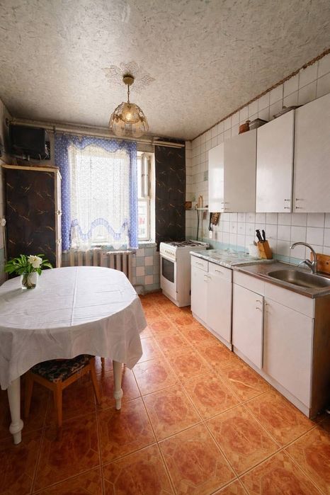 Продається 3к квартира у Вишневому