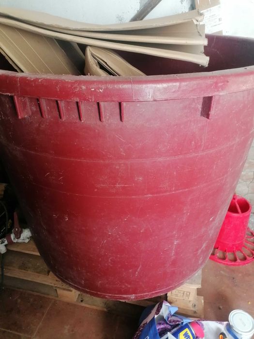 Dornas plásticas para vinho