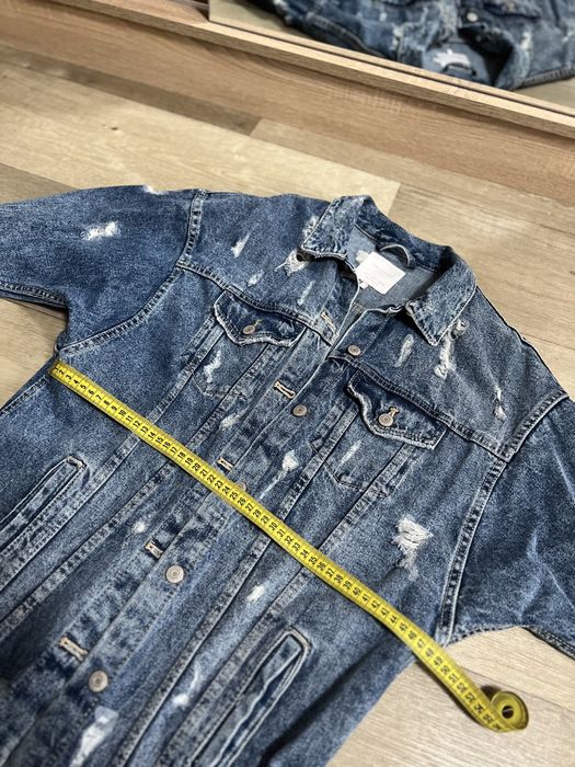 Zara джинсова куртка