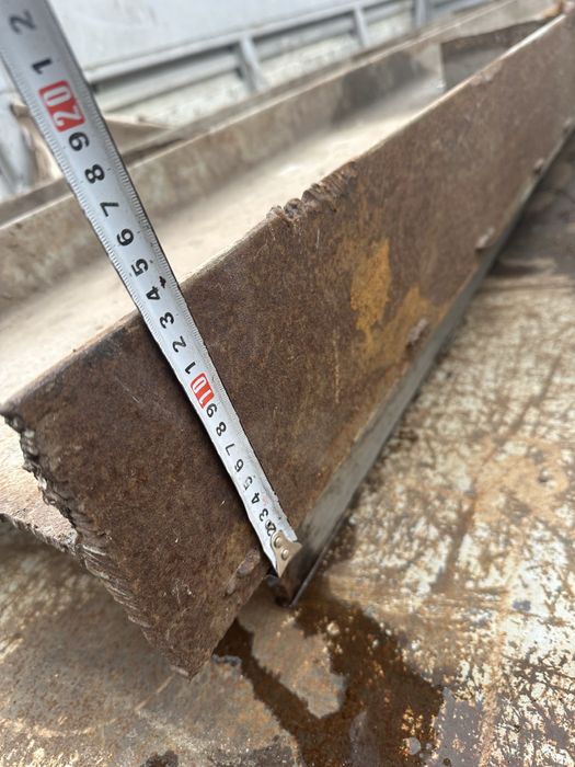 Продам балку 300 мм б/у