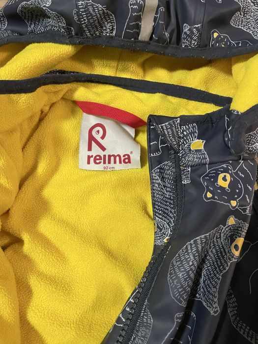 Фірмова куртка від Рейма.Reima
