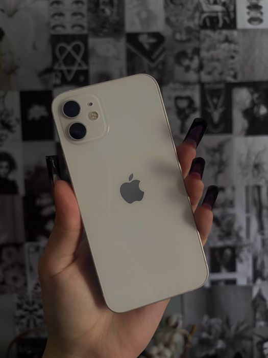 Продам IPhone 12 на 128гб