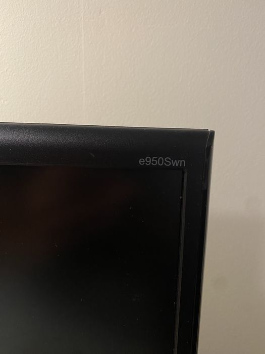 Monitor AOC E950Swn 18.5”