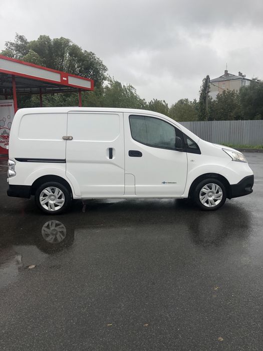 Nissan eNV200 24kw