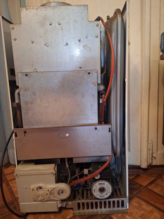 Двухконтурний котел Ferroli DOMIprogect C 24