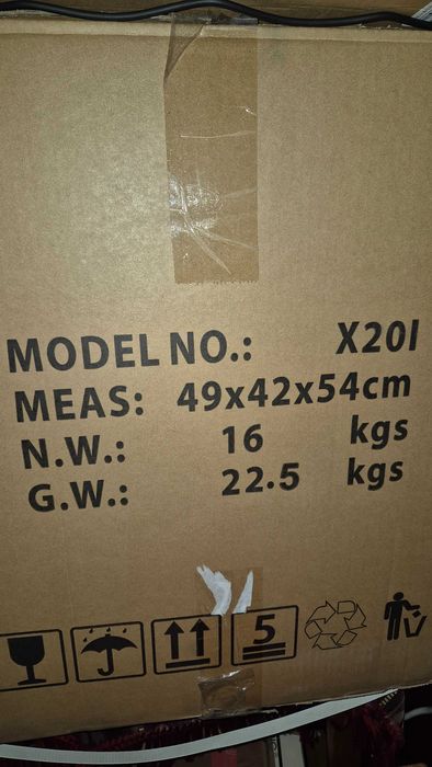 Безвоздушный окрасочный аппарат Dino-power X20i