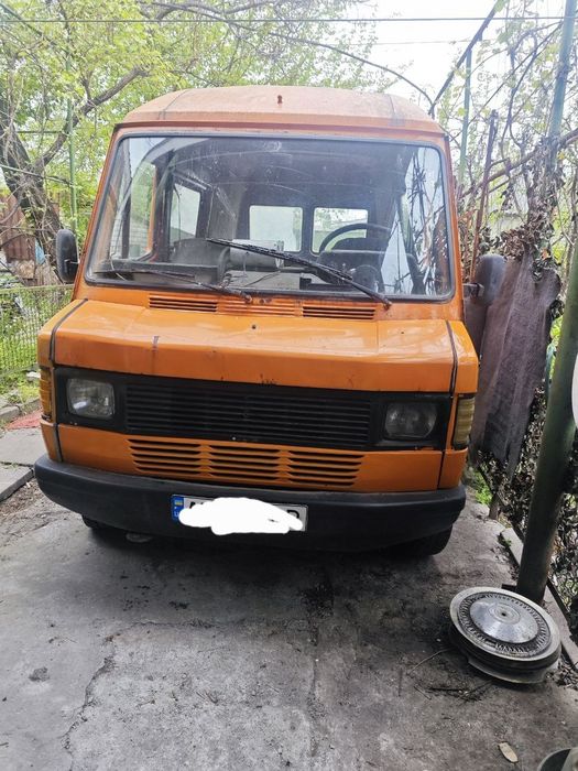 Mercedes- Benz 208 ботинок