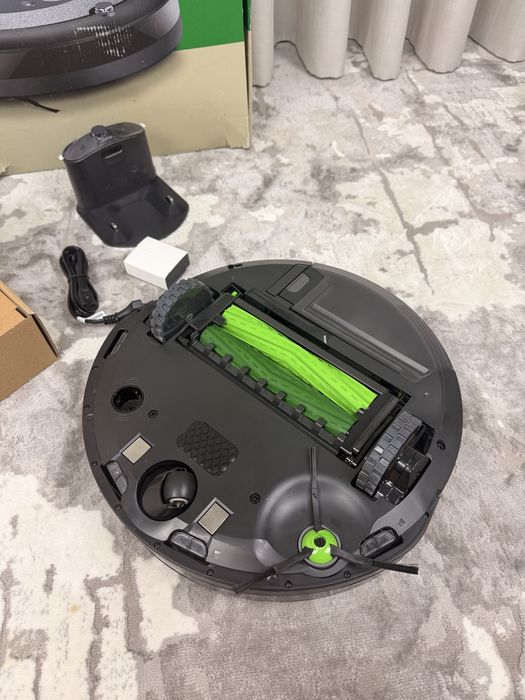 NOVO + GARANTIA - aspirador robo irobot combo I5