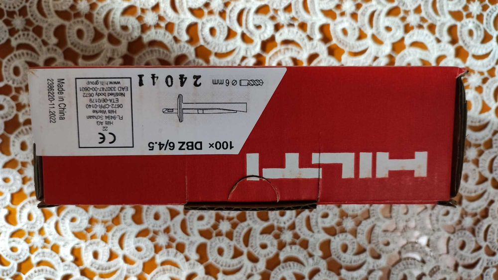 Kotwa dybel gwóźdź kołek klinowy DBZ6/45 HILTI do sufit podwieszanych