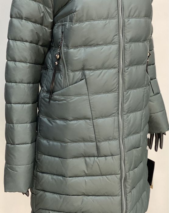 Тепла куртка нова зима 48 50 52 женский пуховик HaiLuozi