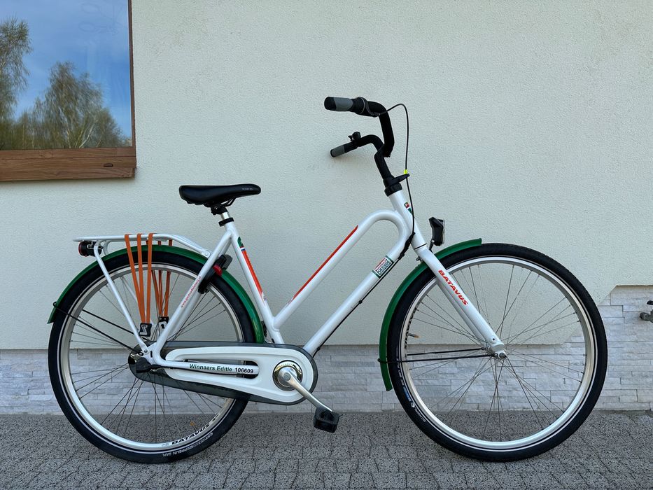 Rower BATAVUS - koła 28, Aluminiowy, Shimano Nexus 3 biegi, kontra