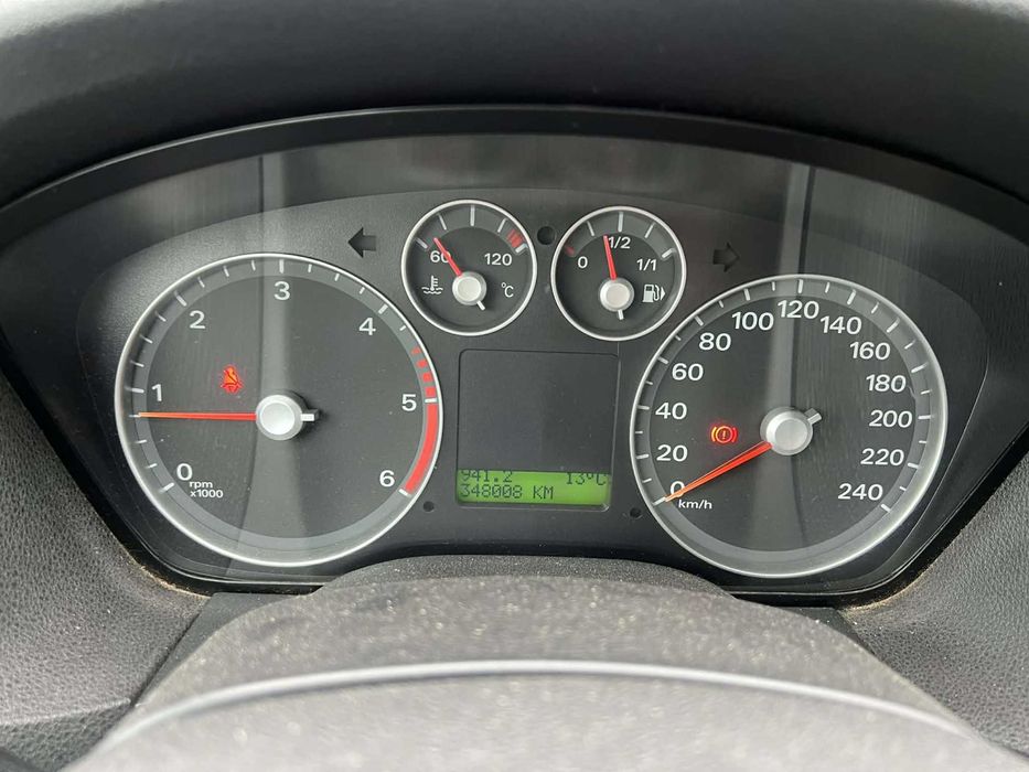 Ford Focus 1.6TDCI A/C 5lugares