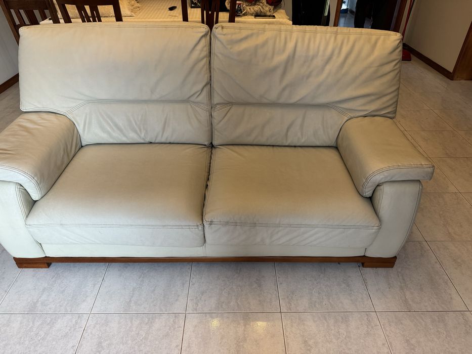 Conjunto 2 sofas de 2 lugares