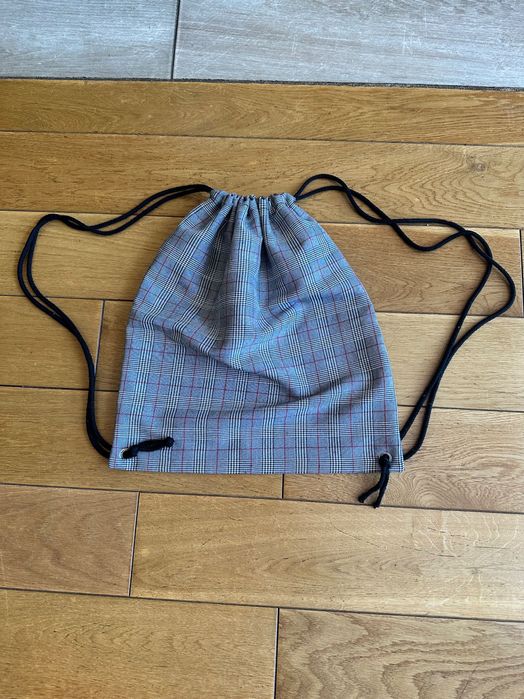 Worek z materiału. Na pomoc kotom bezdomnym.