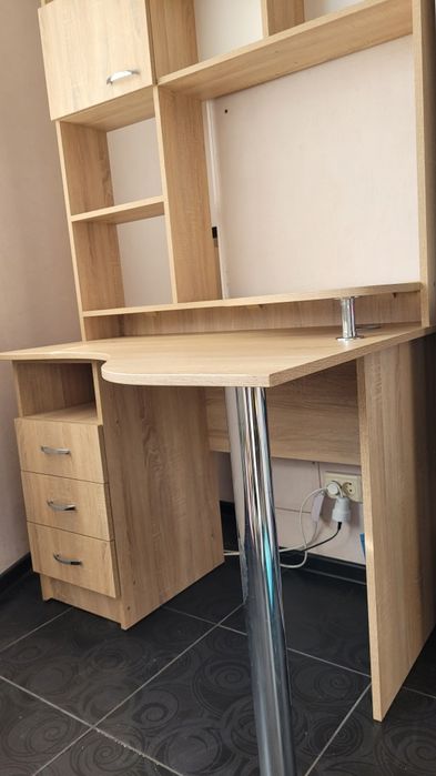 Угловой компьютерный стол, фабрика Тиса