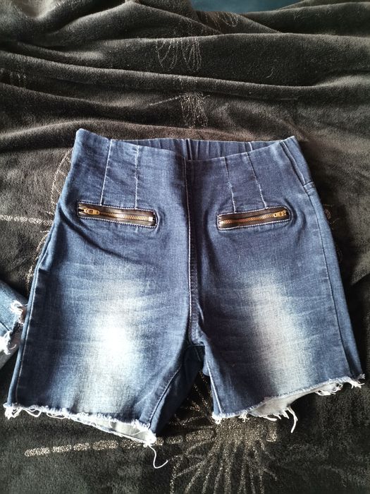Jeansy krótkie granatowe