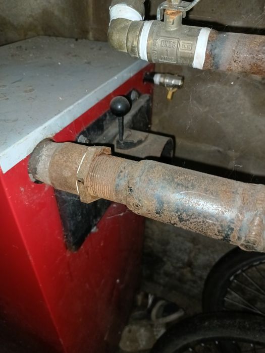 Продам твердотопливный котёл