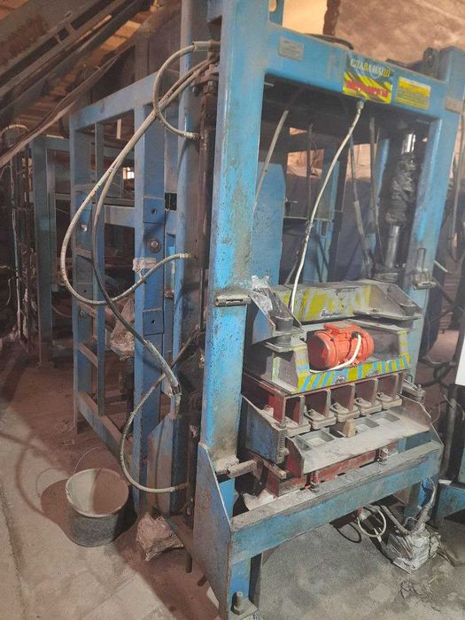 Продається лінія для виготовлення вібропресованих виробів