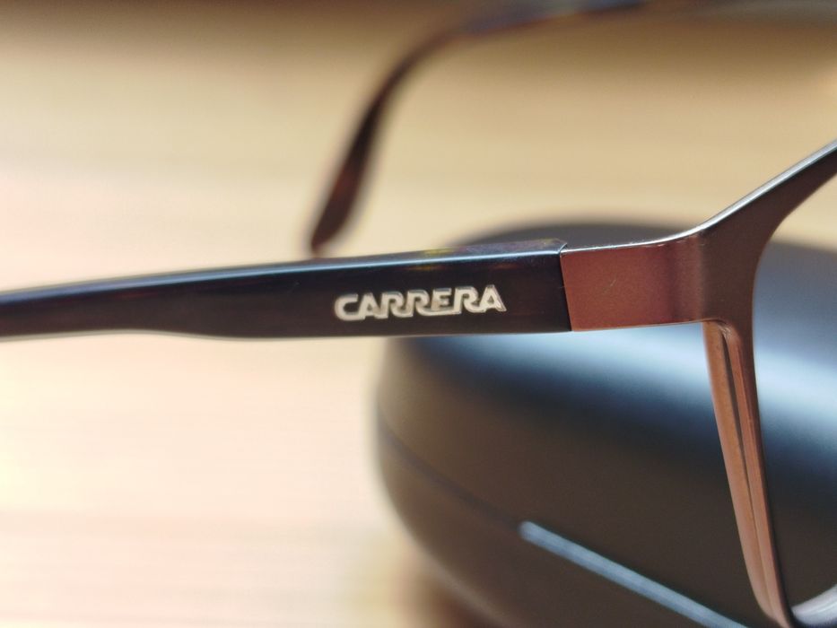 Óculos Carrera, castanho mate
