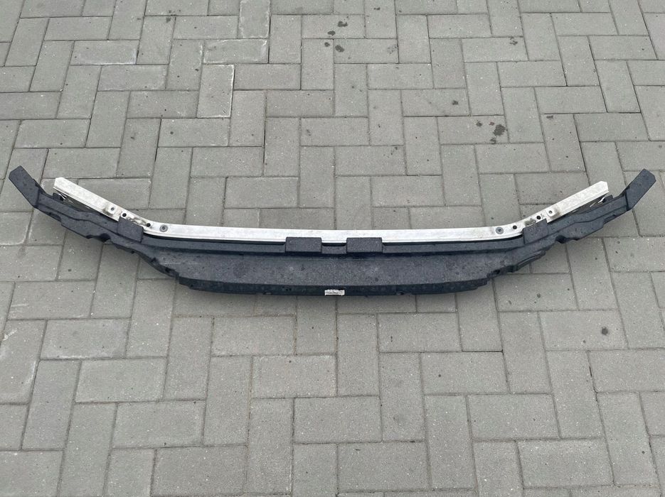BMW X1 F48 BELKA PRZÓD ABSORBER CZUJNIKI PIESZYCH