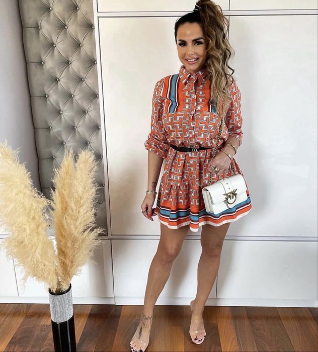 Sukienka z paskiem letnia Ala Fendi z falbanką Uni