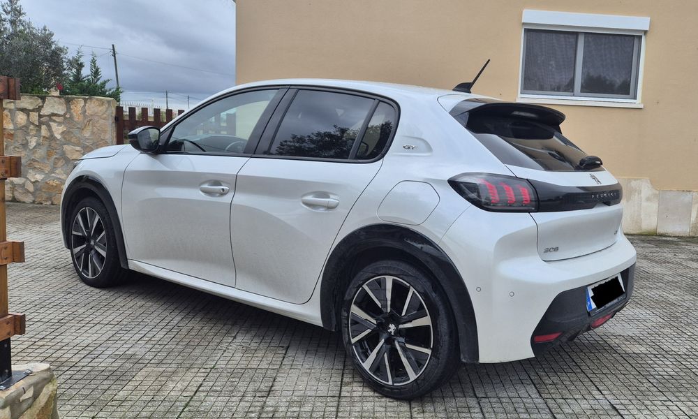 Peugeot 208 1.5 BlueHDI GT 102cv