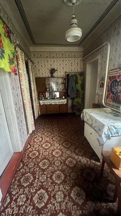 Продам добротний будинок в с. Медвин