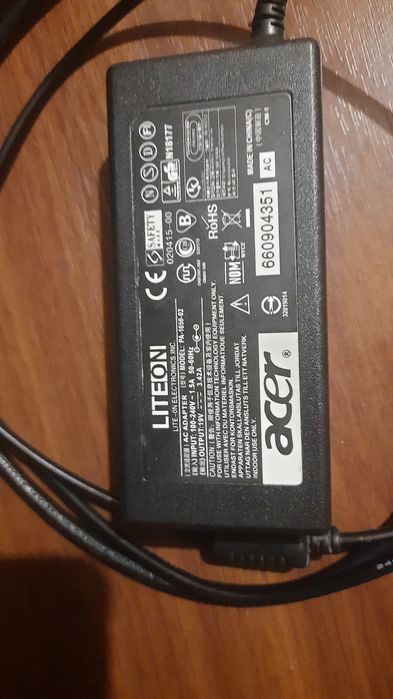 Зарядка на  ACER aspire E5-511