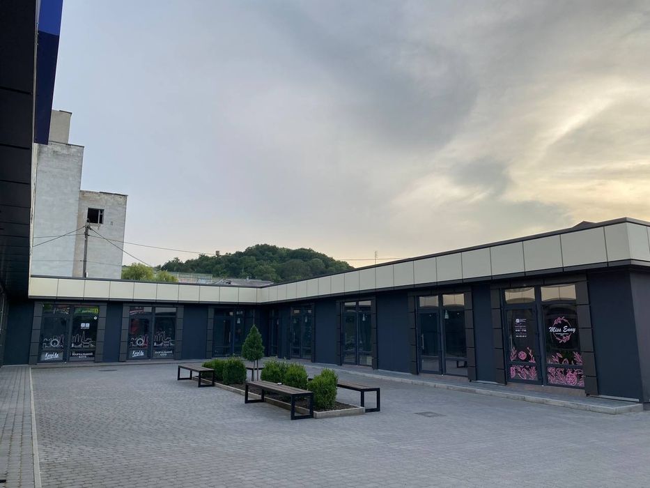 Продаж приміщення