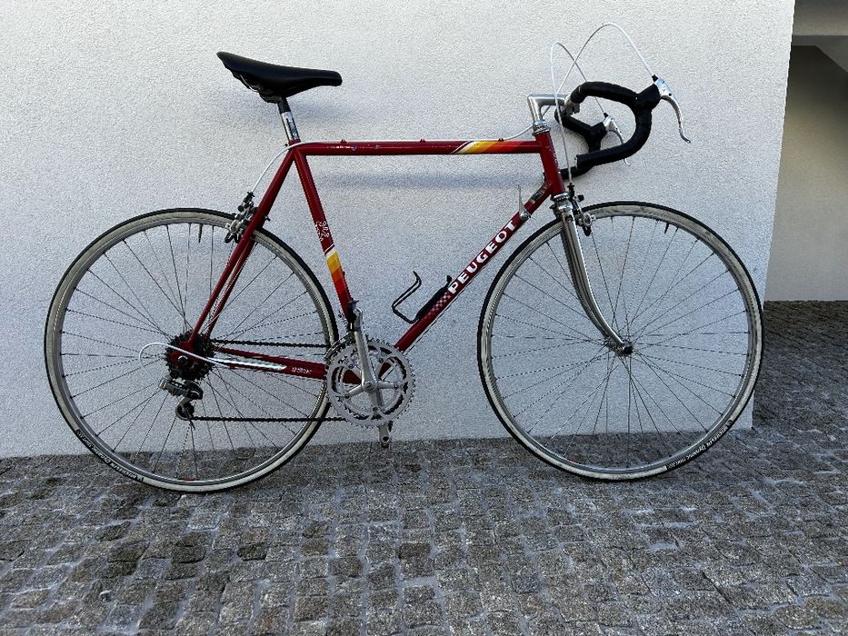 Bicicleta de estrada clássica Peugeot