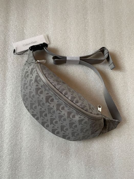 Сумка-бананка calvin klein (ck JACQUARD MONOGRAM WAISTPACK) с америки