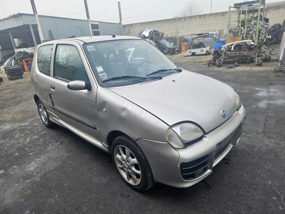 Fiat Seiscento 2001 para peças