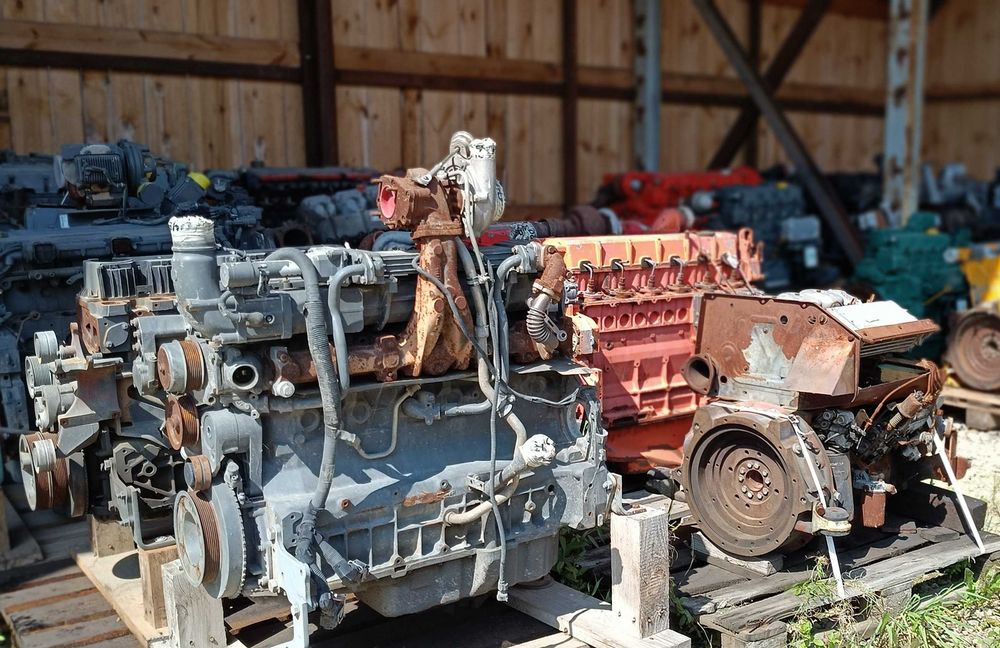 Silnik spalinowy - Deutz F10L413 - V10 chłodzony powietrzem