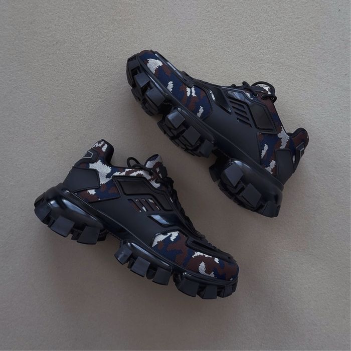 prada cloudbust thunder - купити товари моди та стилю - Ціна на OLX.ua