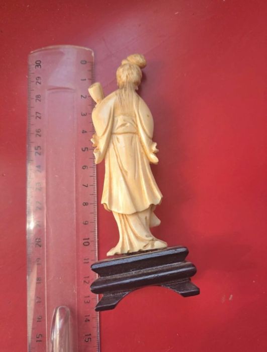 Imagem oriental de deusa okimono trabalhada