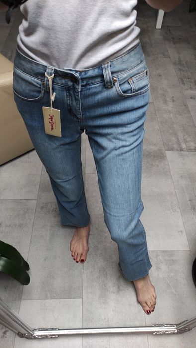 Proste jeansy rozm xs