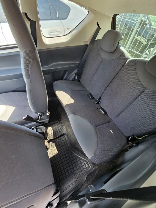 Peugeot 107 1,0AT