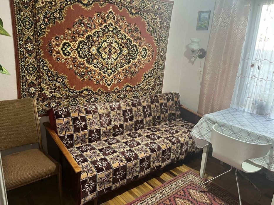 Продаж квартири в центрі м.Долина