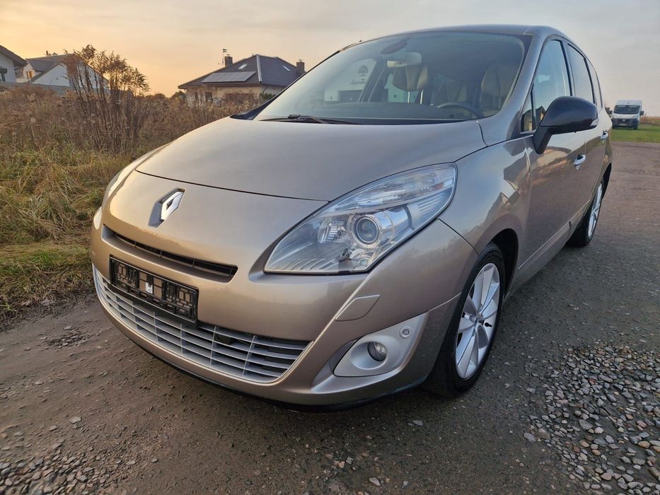 Renault Grand Scenic Renault Grand Scenic III 1.6  dci*luxe*bi-xenon*pdc*nawigacja*