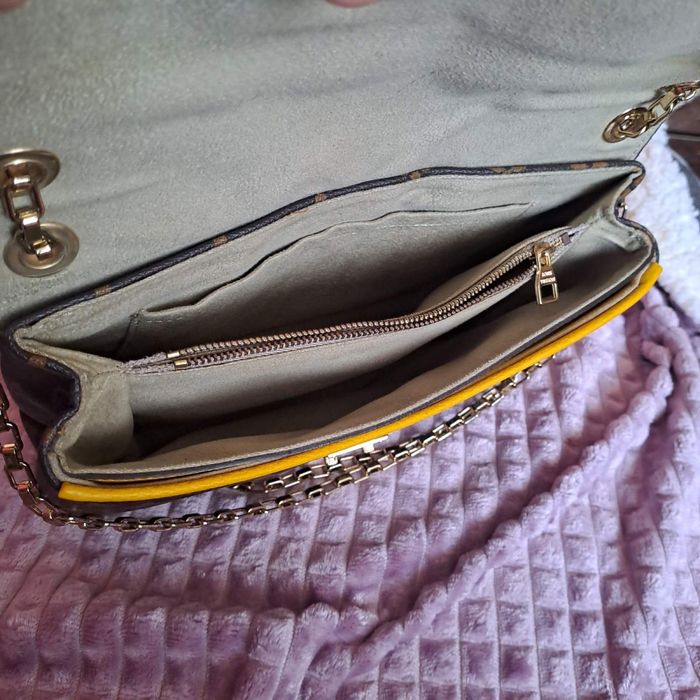 Жіноча сумочка Louis Vuitton