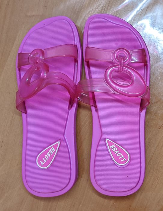 Шльопанці   жіночі