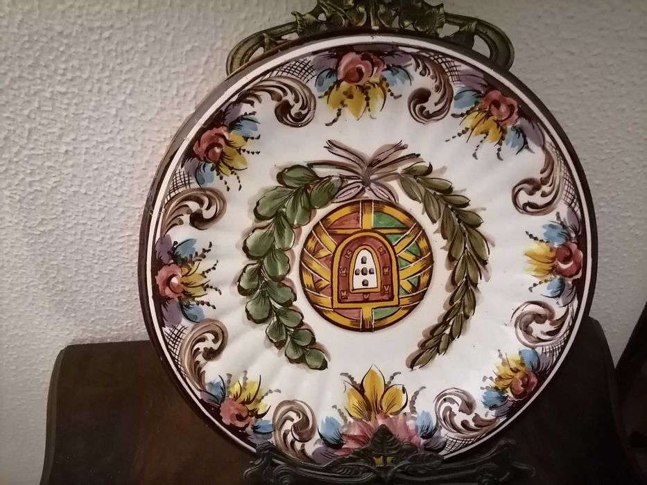 Prato Grandes Dimensões em Faiança de Alcobaça (4x32cm)