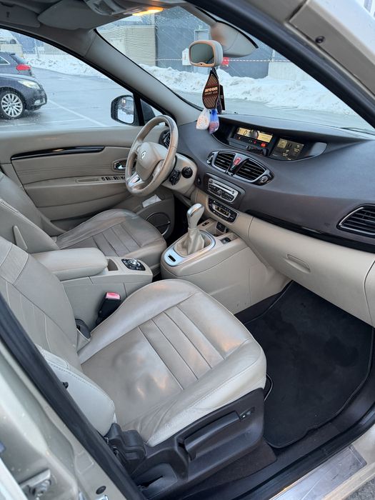 Renault Scenic 3 •Automat•  2.0 diesel•2012